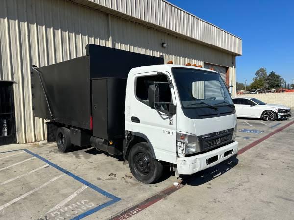 2011 Mitsubishi dump truck - Rancho Cucamonga, Los Angeles, California